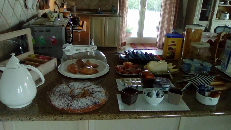 Le Rocce Bed & Breakfast SantʼAgata deʼ Goti