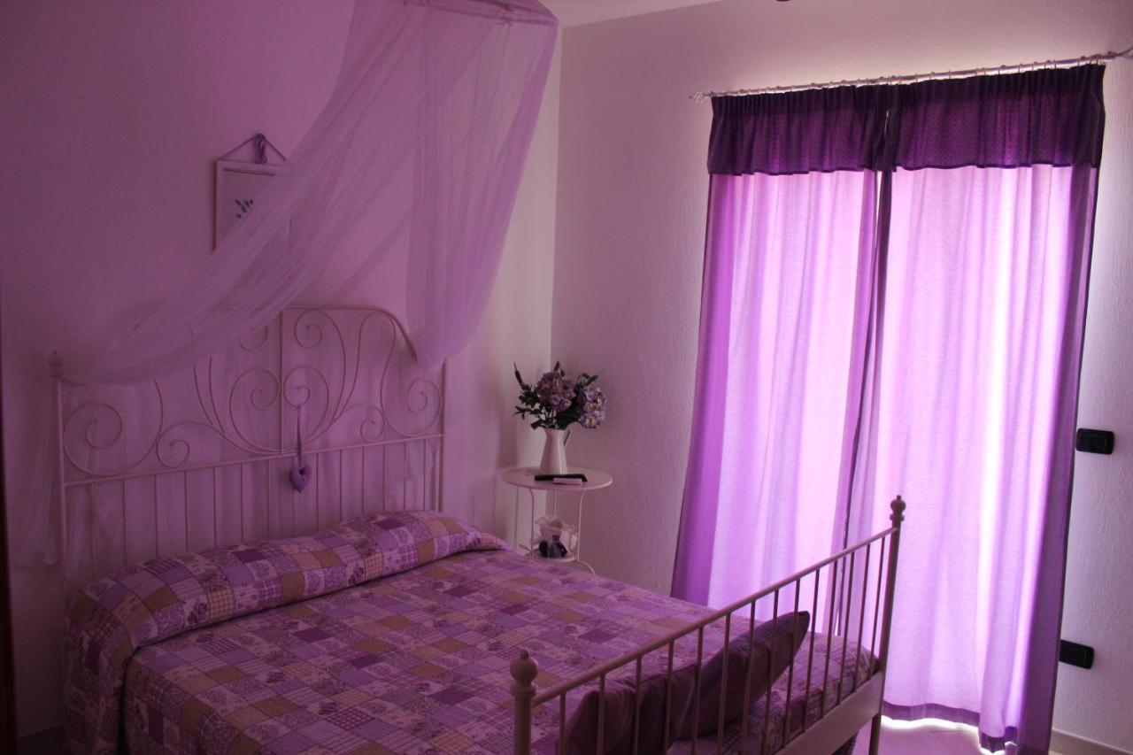 Le Rocce Bed & Breakfast